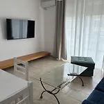 Apartment Bejart 8 *